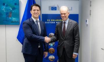 Средба Сали-Купман: Разговарано и за третото барање за ослободување на средства во рамки на Реформската агенда