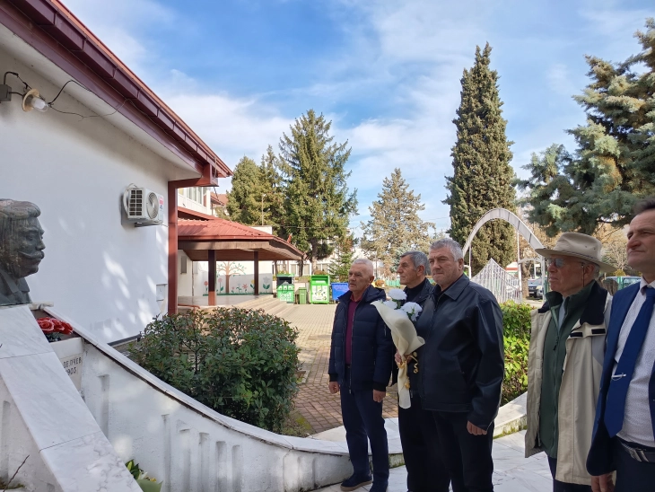 Во Кавадарци се одбележуваат 154 години од раѓањето на Гоце Делчев