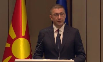 Mickoski: 25 milionë euro për të ardhme të gjelbër dhe konkurruese të kompanive të Maqedonisë