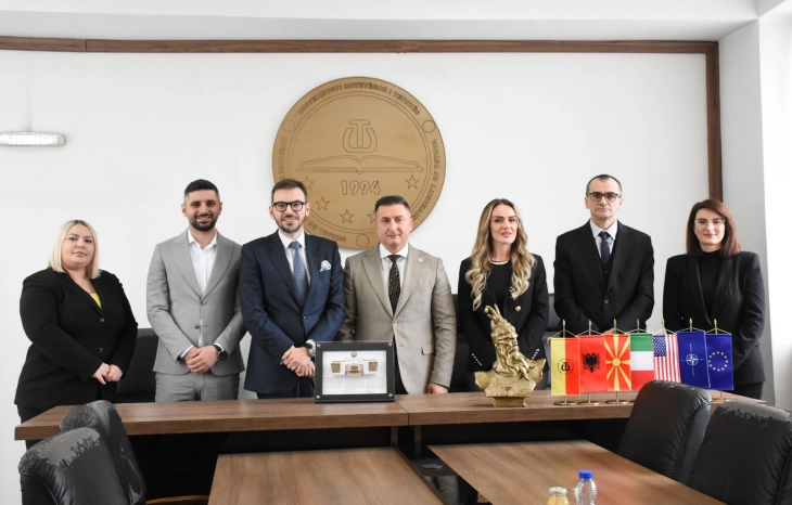 Rektori i UT-së Jusuf Zejneli e priti në takim ambasadorin e Italisë në Maqedoninë e Veriut