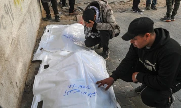 Izraeli ktheu 54 trupa dhe 66 kuti me mbetje njerëzore në Gazë