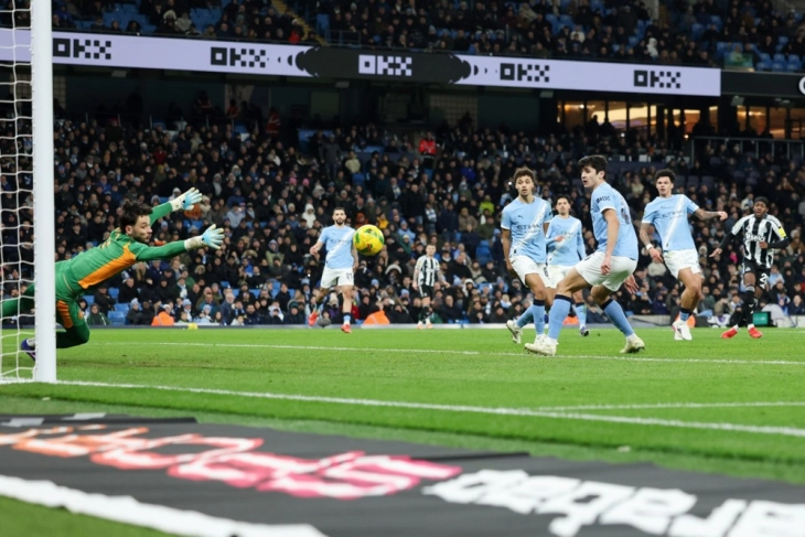 Man City cruise past Newcastle to set up Carabao Cup final