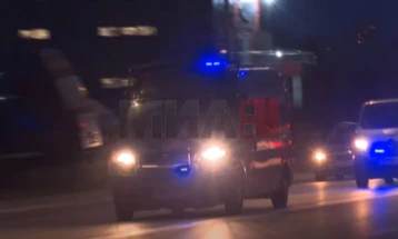 Dhjetëra furgonë hynë në OHIS, aksion i koordinuar policor në Shkup dhe Strumicë për drogë