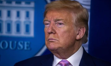 Trampi: Nevojitet marrëveshje bërthamore, e cila do ta zëvendësojë FILLIMIN e ri