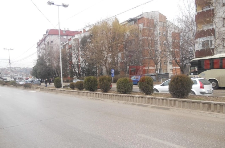 „Голф“ удрил малолетно лице на булевар во Куманово