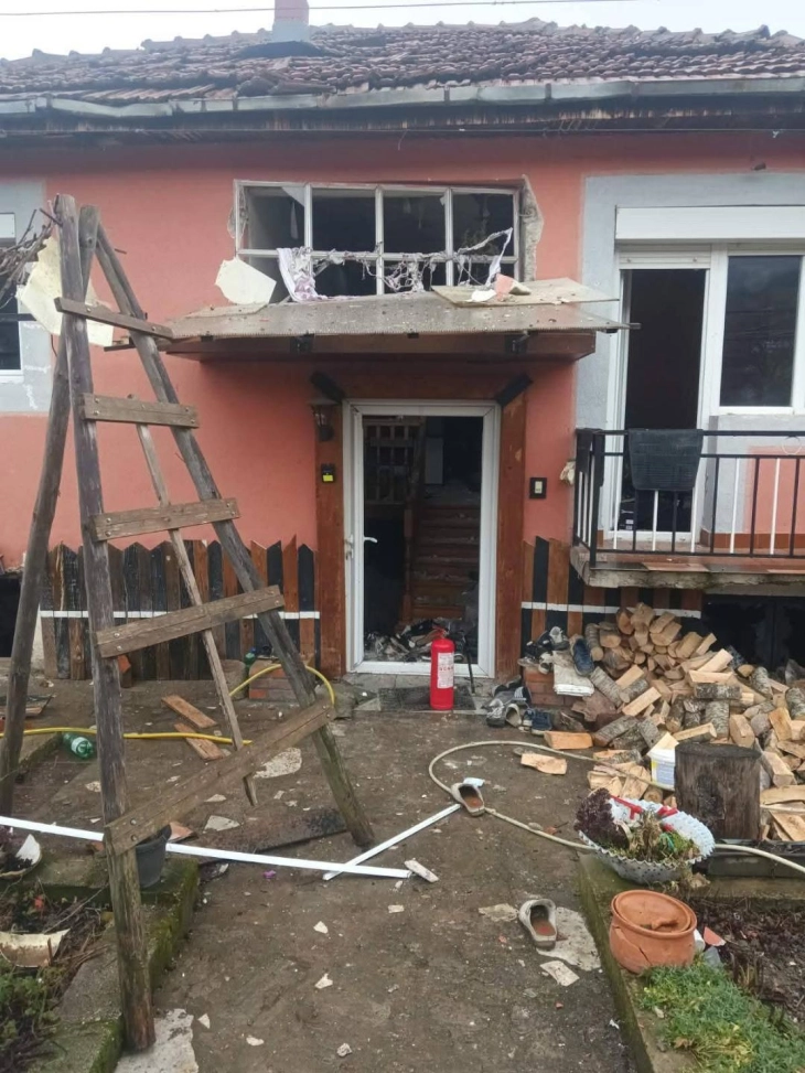 Едно лице повредено во експлозија на плин во куќа во охридското село Велгошти