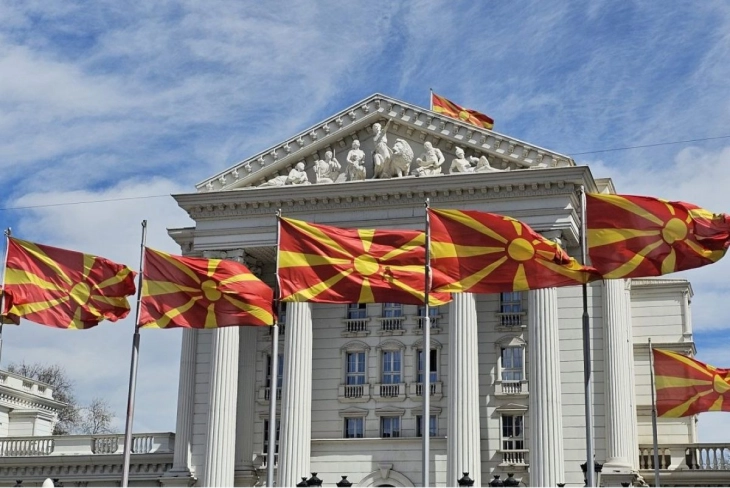 Мнозинството синдикални организации во УПОЗ го прифаќаат договорот со Владата за зголемување на платите