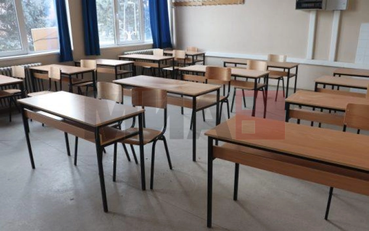 Сектор за образование Куманово-отпишани 40 ученици