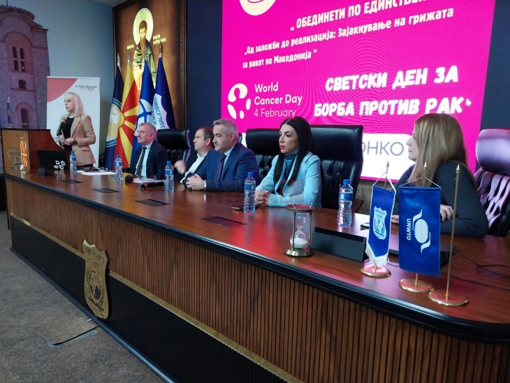 Пациенти болни од рак бараат персонализиран пристап во лекувањето