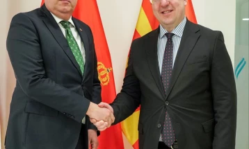 Средба Николоски - Миљаниќ: Потребно е воспоставување авиолинија меѓу Македонија и Црна Гора во интерес на подобро поврзување на двете земји