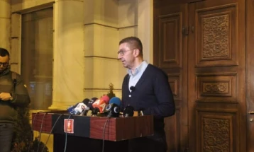 Mickoski: VMRO-DPMNE vazhdon në rrugën e ripërtëritjes, bashkimit dhe përgatitjes për fitore të reja zgjedhore me qëllim të jetës më të mirë për të gjithë qytetarët