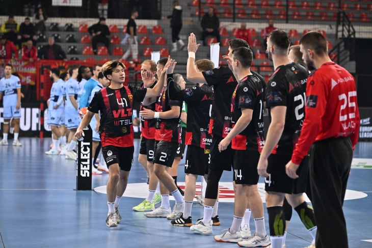 Ракометарите на Вардар продолжуваат со победите во Супер лигата