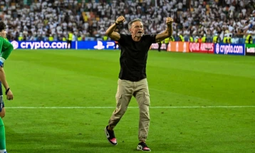 ПСЖ во преговори за нов договор со Енрике