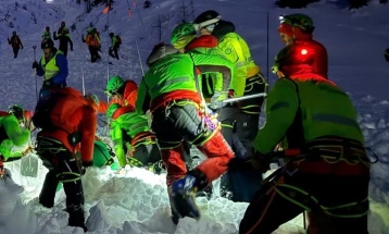 Four dead after series of avalanches in northern Italy