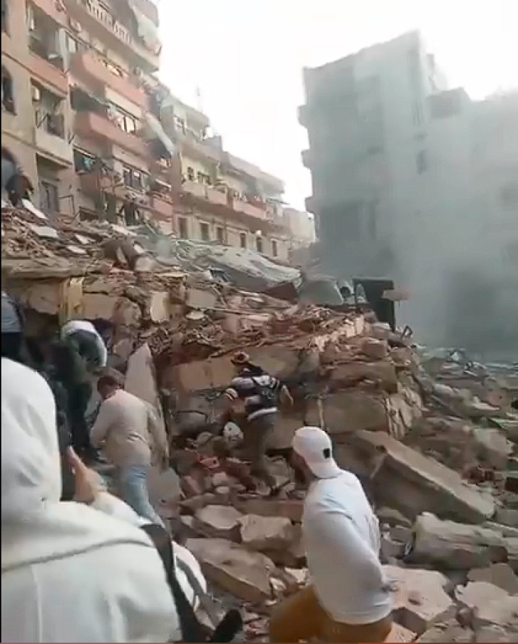 Најмалку двајца загинати при уривањето на зграда во Либан