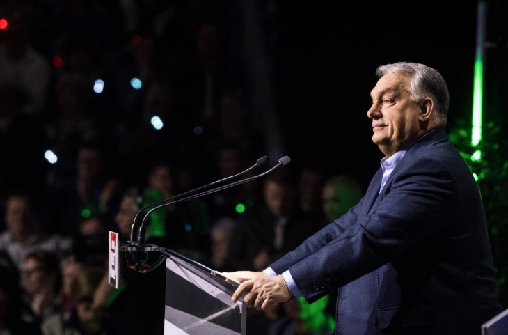 Орбан: Клинтон бараше Унгарија копнено да ја нападне Србија