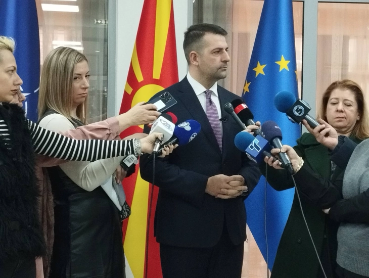 Томовски: Кога ја презедов СОЗР, ја почнавме легализацијата на државниот имот, а денес веќе имаме имотен лист за вилите на претседателот и премиерот во Скопје и во Охрид (ДПЛ)