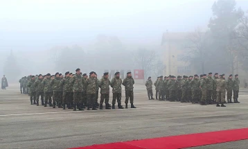 Епидемиологот Оранска од ВМЦ: Четворица заболени од шуга во касарната во Велес, болеста не потекнува од Армијата