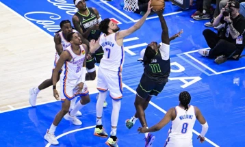 НБА започна истрага за отсуството на играчи на Оклахома на натпреварот со Сан Антонио