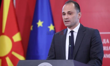 LSDM sërish e dorëzoi Projektligjin për Pagën Minimale, mbështet kërkesën e LSM-së për rritjen e saj