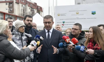 Mickoski: Nevojiten ndryshime ligjore që provimi i jurisprudencës të mund të jepet edhe në shqip dhe gjuhët e të gjitha popujve nga Preambula