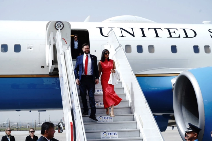 Nënpresidenti amerikan Xhej Di Vens mbërriti për vizitë zyrtare në Azerbejxhan