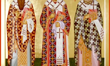 Денеска се празнуваат Светите Три ерарси: Василиј Велики, Григориј Богослов и Јован Златоуст