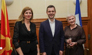 Муцунски од Париз: Активна поддршка за извозот на македонското вино на европските и светските пазари