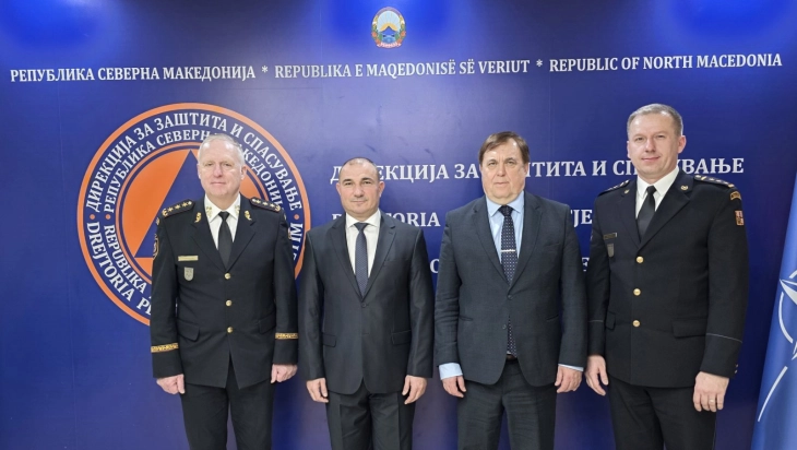 Средба на Ангелов со чешкиот амбасадор и директорот на Генералниот директорат за противпожарна и спасувачка служба на Чешка