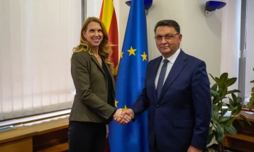 Славески – Варнс: Стабилниот финансиски систем и модерните платни решенија се основа за инвестиции и економски раст