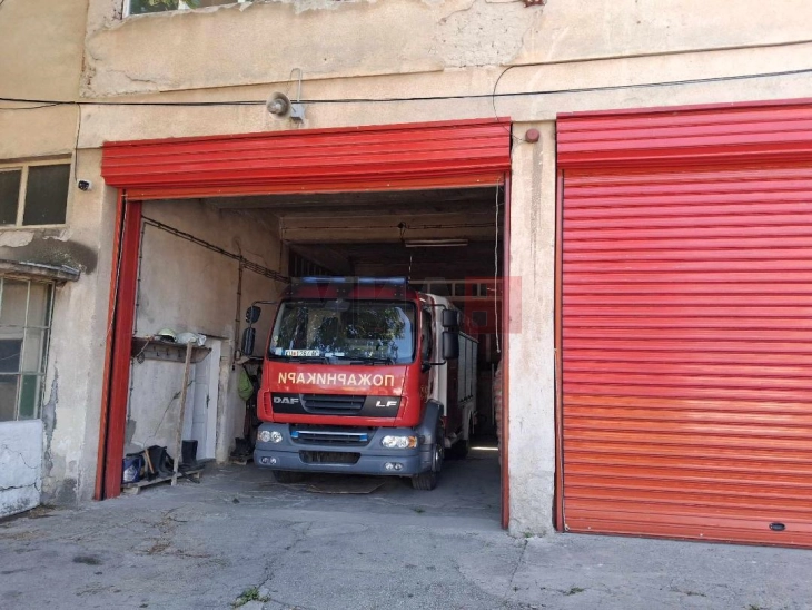 Нападната екипа на ТППЕ во Куманово, полицијата приведе две лица