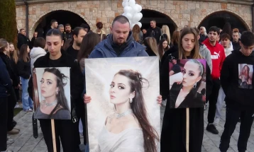 Тивок марш и парастос во Македонска Каменица „Кети Милковска и 63 ангели“