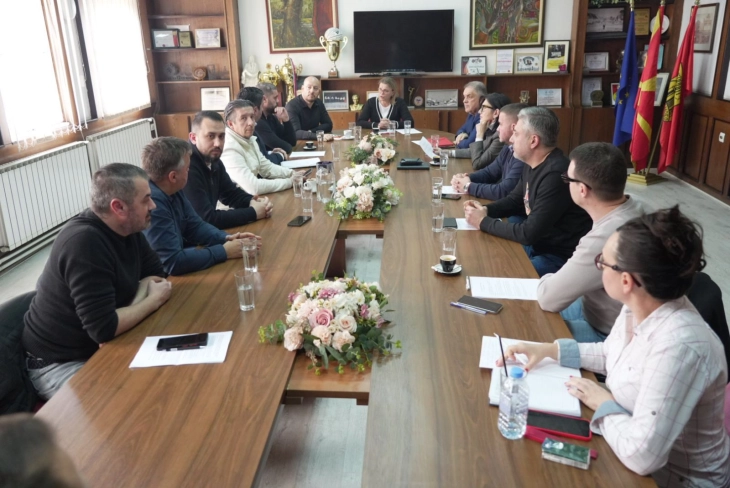 Претседателката на Советот на Општина Куманово, Ивана Ѓорѓиевска ги демантира обвинувањето за опструкција на седницата за даночните решенија