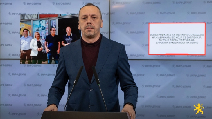 Петрушевски: Фотографијата на Филипче со газдата на фабриката во која се запленија 30 тони дрога, упатува на директна вмешаност