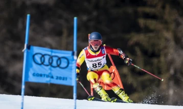 ЗОИ 2026: Петков 57-ми по првата велеслаломска трка, води Пинеиро