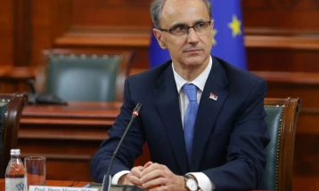 Српскиот премиер Мацут: Не сум задоволен од работата на одредени министри, размислувам за реконструкција на Владата