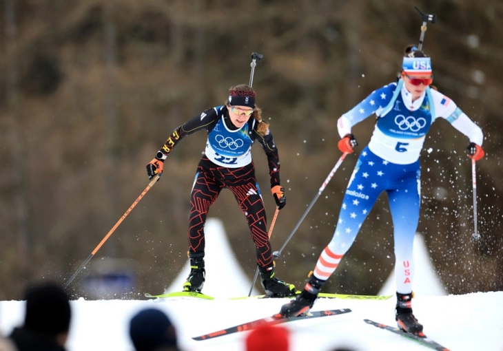 ЗОИ 2026: Неколку биатлонки претрпеа труење од бургери