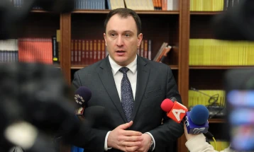 Андоновски: Вештачката интелигенција нема да ги замени луѓето - но луѓето што ја користат ќе ги заменат оние кои не ја користат