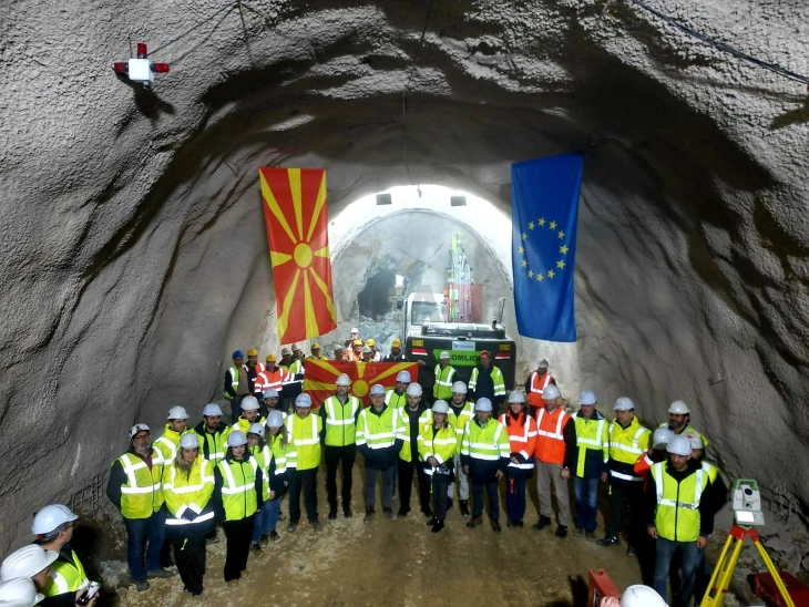 Ivanovski: Hapet tuneli i fundit në ndërtimin e hekurudhës Beljakovc-Kriva Pallankë