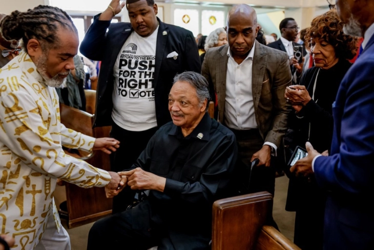 Почина Џеси Џексон, лидер за граѓански права и поранешен американски претседателски кандидат