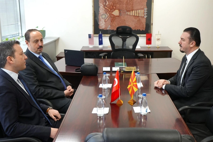 Zëvendësdrejtori Dauti priti ambasadorin e Turqisë, Fatih Ulusoj