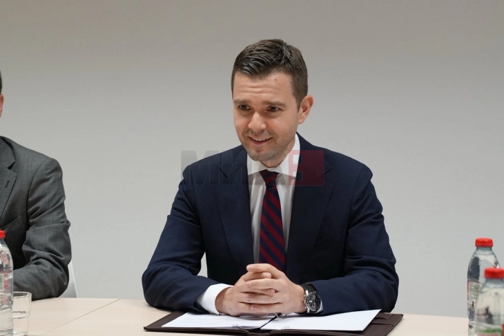 Муцунски на министерски состанок за Коридор 8 во Тирана