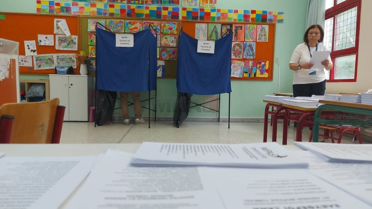 Во грчкиот Парламент доставен законот за изборна единица на дијаспората и за поштенско гласање на гласачите вон Грција