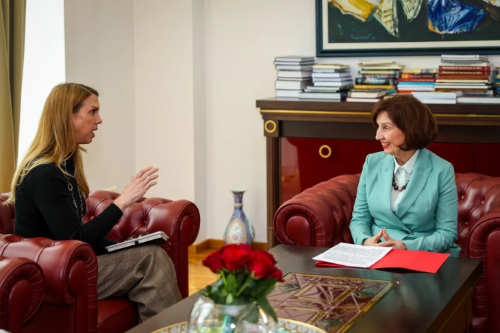 Сиљановска-Давкова - Варнс: Американско-македонското стратешко партнерство и сојузништвото во НАТО се важни за стабилноста во време на безбедносни предизвици