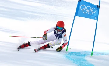 ЗОИ 2026: Атанасовска не ја заврши трката и во слалом