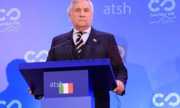 Tajani: Korridori 8 është prioritet strategjik dhe pjesë e strategjisë italiane për afërimin e Ballkanit Perëndimor me Bashkimin Evropian