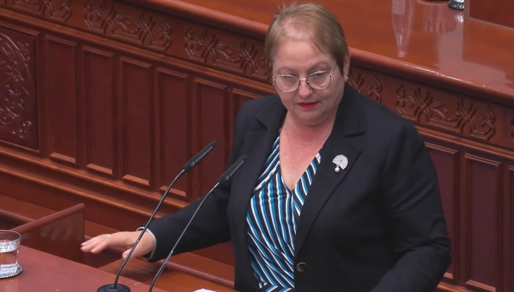 Јаневска до опозицијата: Нема да го повлечеме законот за високо образование