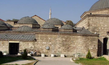 Во Чифте амам ќе биде отворена изложбата на словачкиот уметник Лацо Каменицки