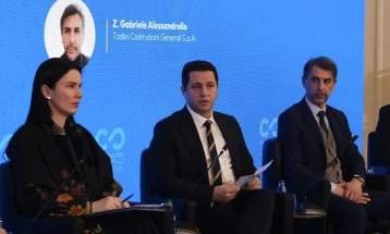 Kryetari i Komunës së Gostivarit, Valbon Limani në Forumin ekonomik në Tiranë: Korridori 8 sjellë impuls të ri ekonomik për Gostivarin