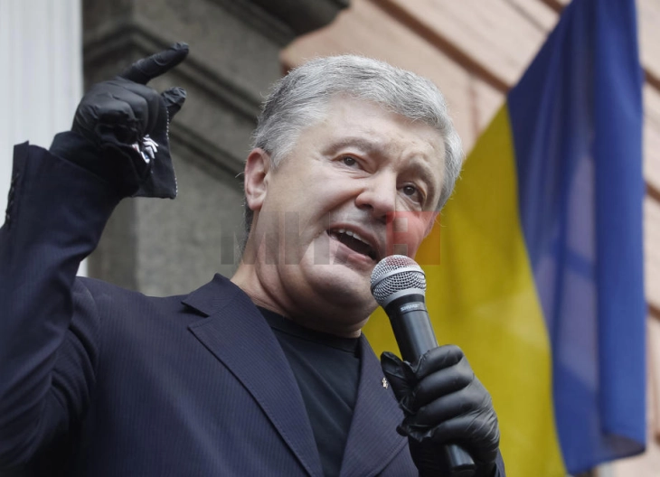 Poroshenko: Kurrë mos i beso Putinit, mos harro - ai është oficer i KGB-së